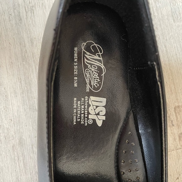 Majestic Concert Shoe - Picture 4 of 5